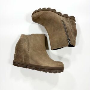 Sorel Joan of Arctic Ankle Boots – Size 6